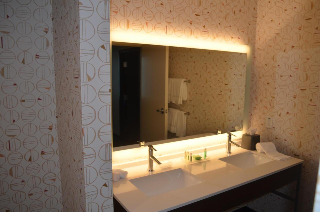 Holiday Inn - Nw Houston Beltway 8 By Ihg Екстериор снимка